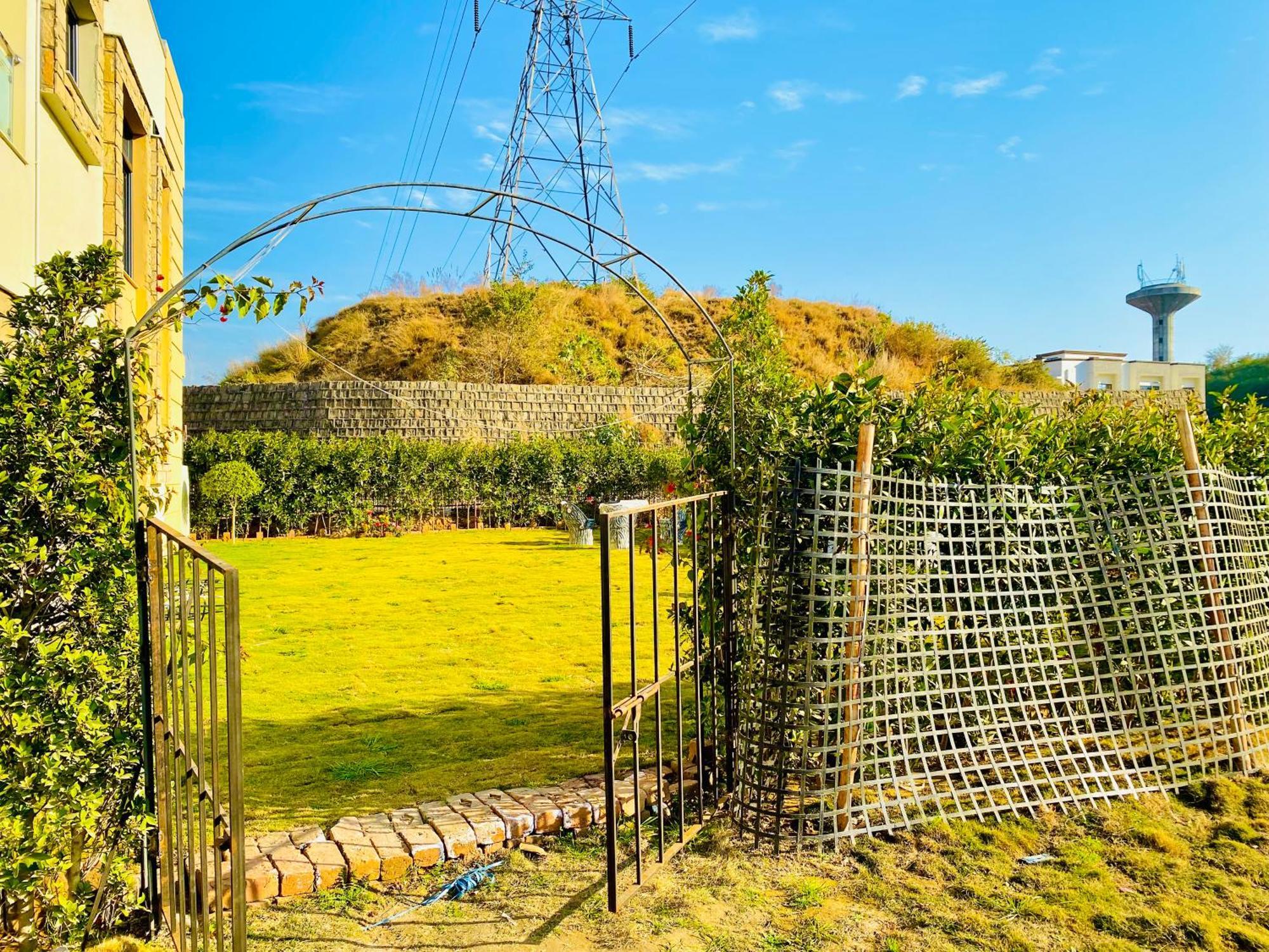 Moonlight Guest House Rawalpindi Dış mekan fotoğraf