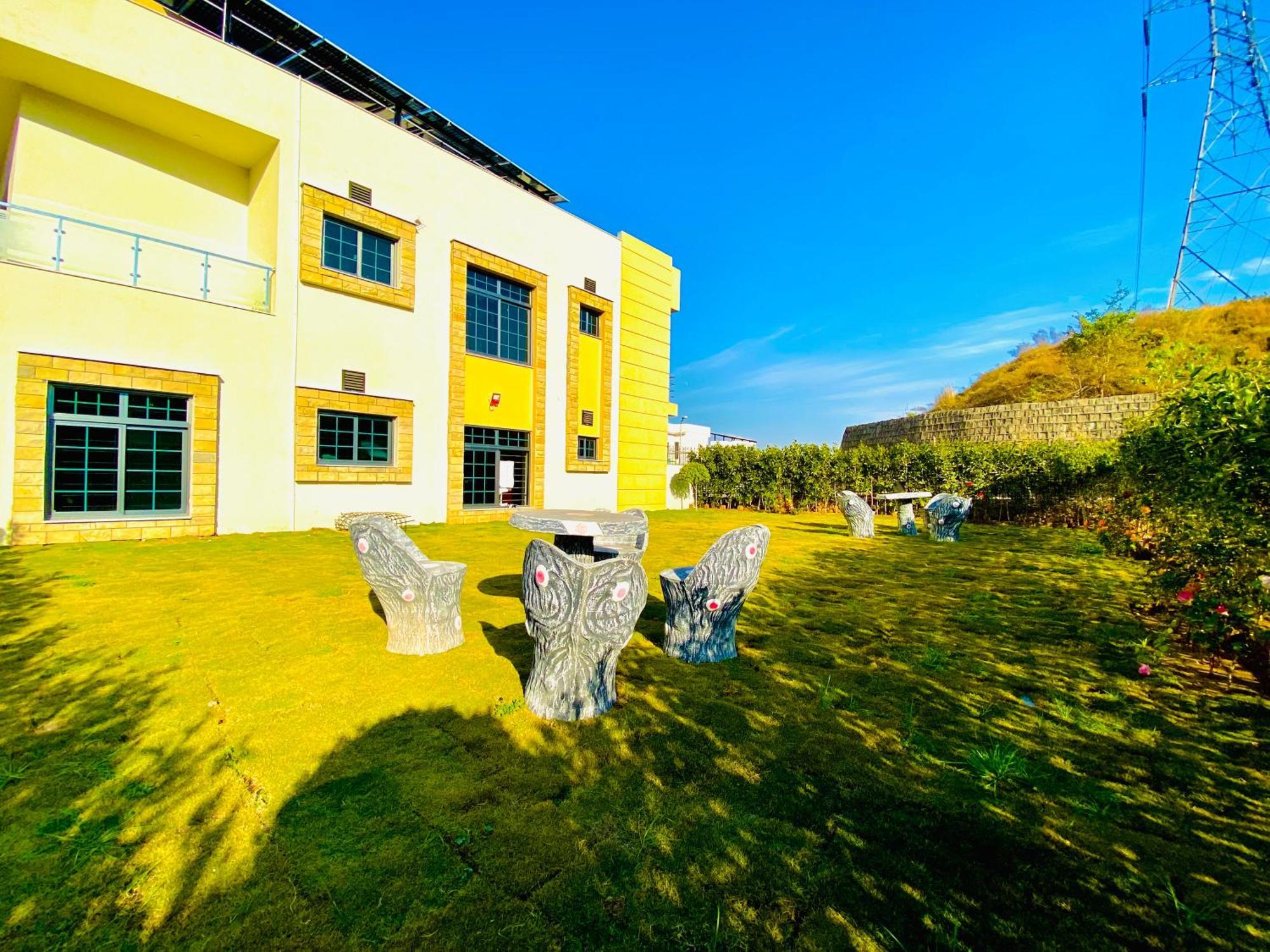 Moonlight Guest House Rawalpindi Dış mekan fotoğraf