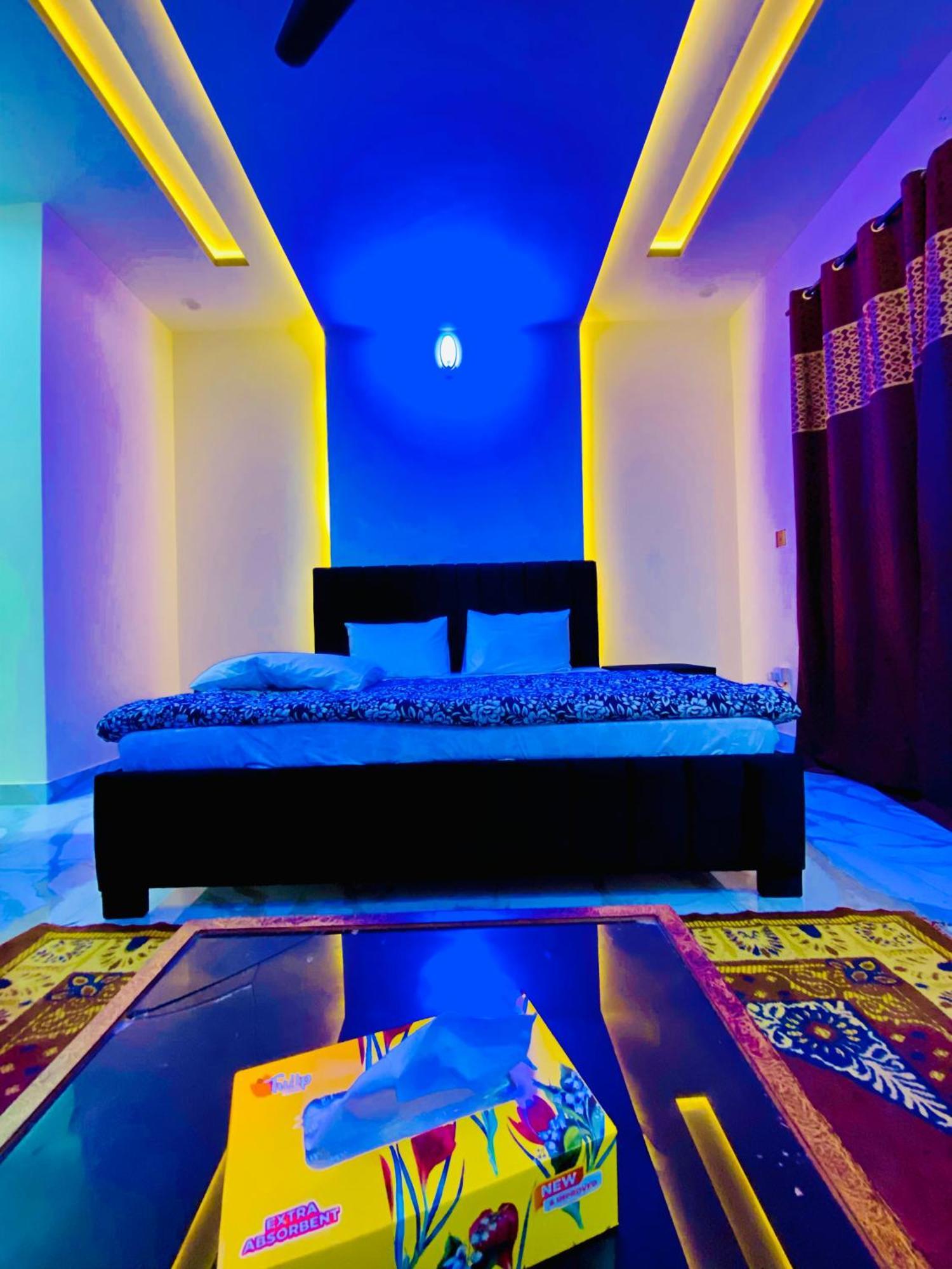 Moonlight Guest House Rawalpindi Dış mekan fotoğraf