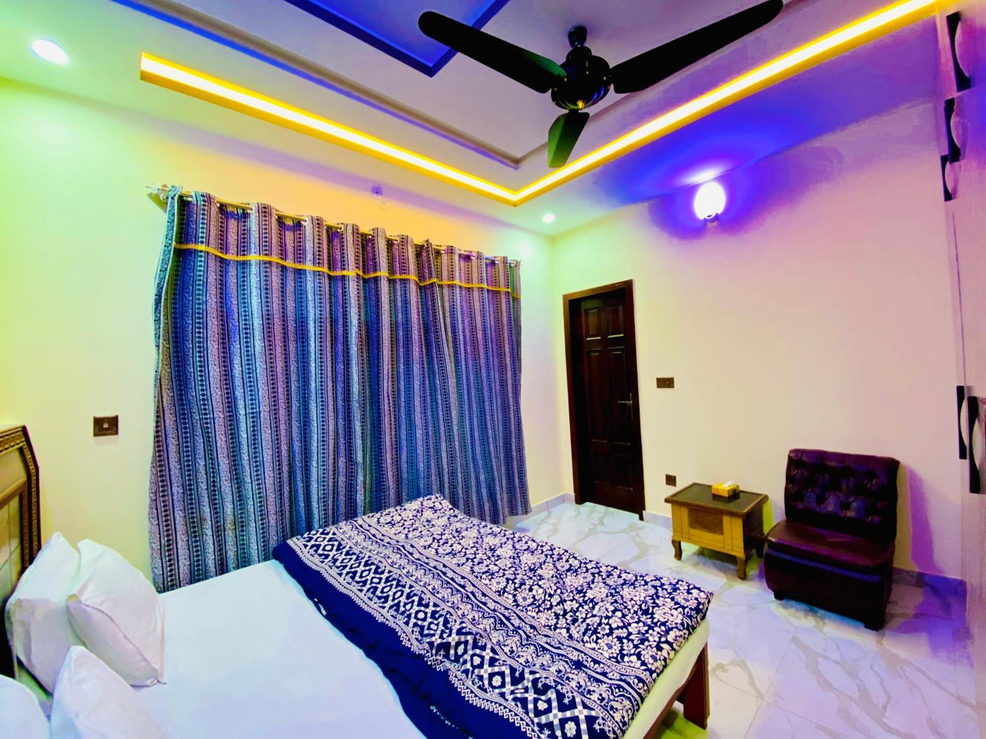 Moonlight Guest House Rawalpindi Dış mekan fotoğraf