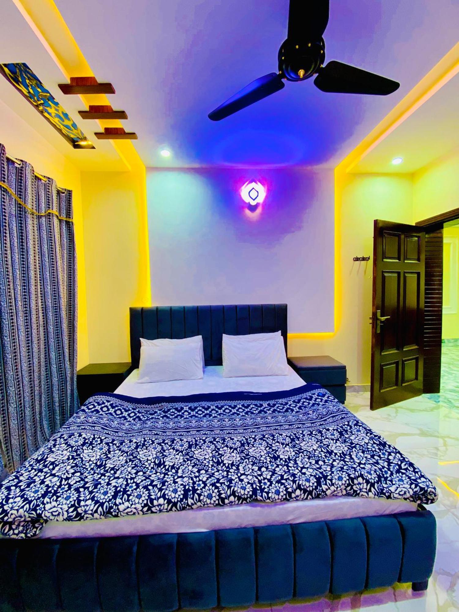 Moonlight Guest House Rawalpindi Dış mekan fotoğraf