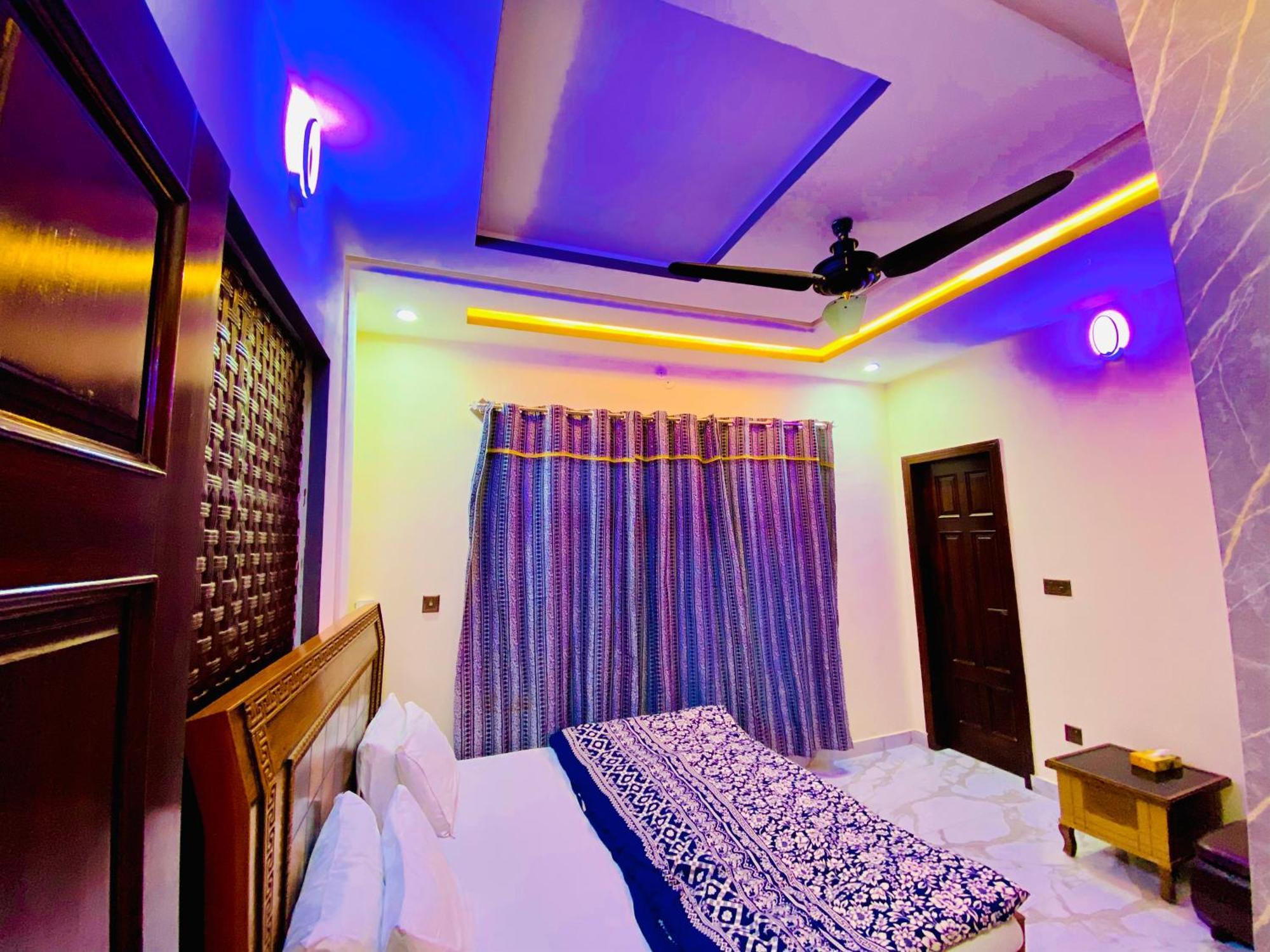 Moonlight Guest House Rawalpindi Dış mekan fotoğraf