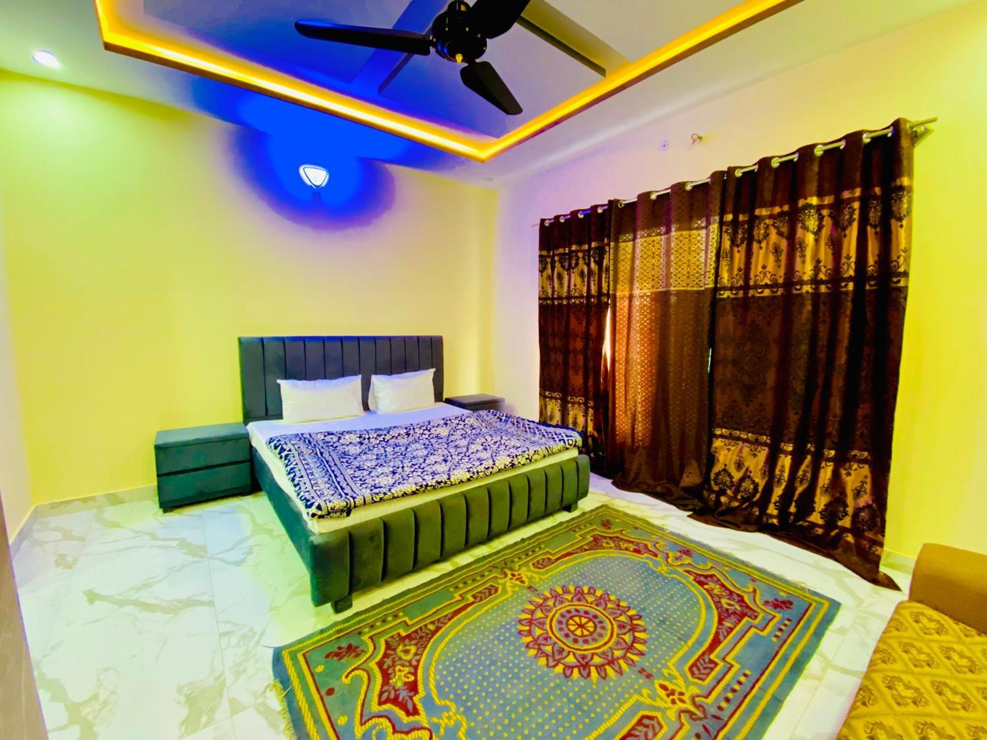 Moonlight Guest House Rawalpindi Dış mekan fotoğraf