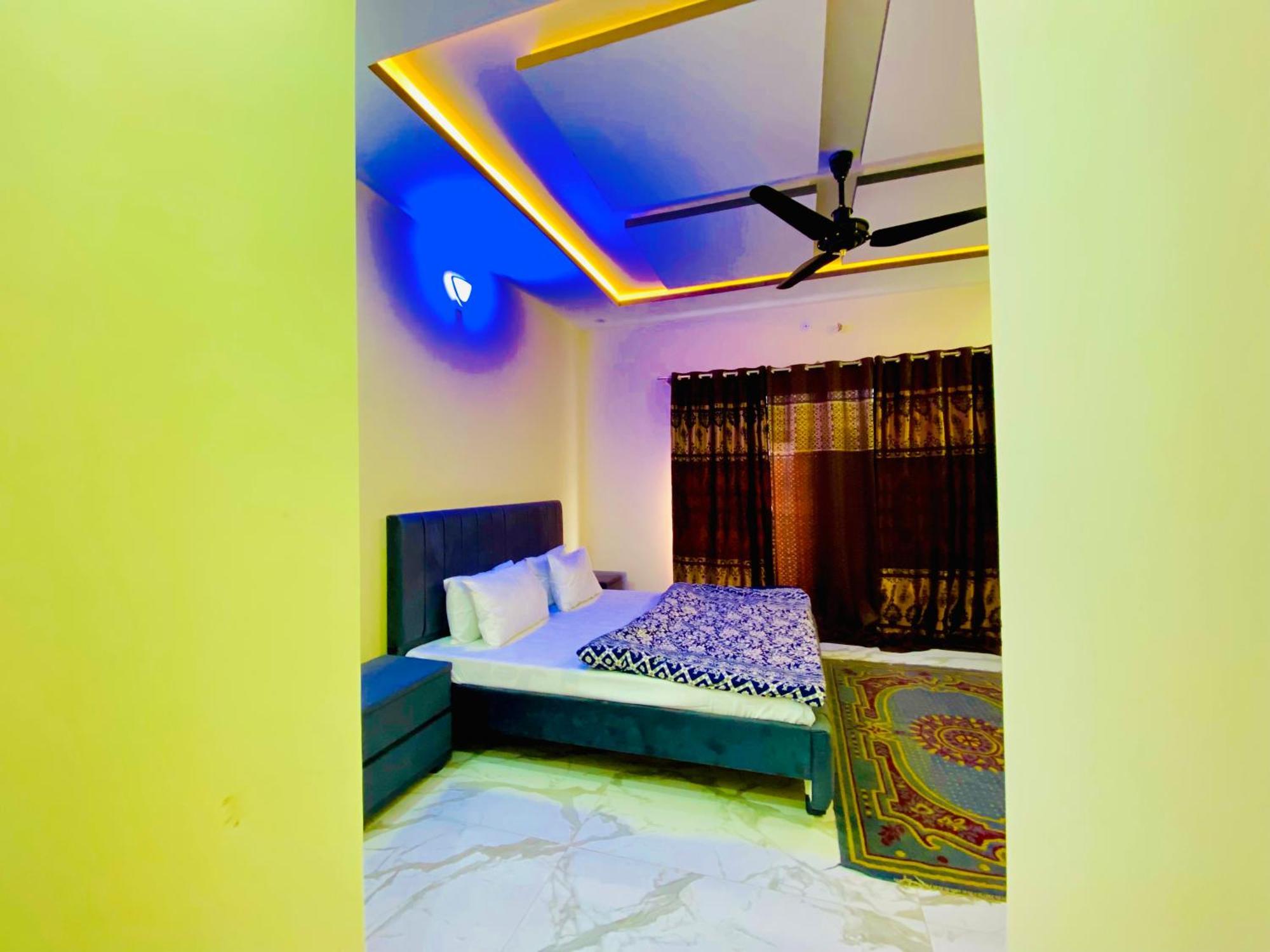 Moonlight Guest House Rawalpindi Dış mekan fotoğraf