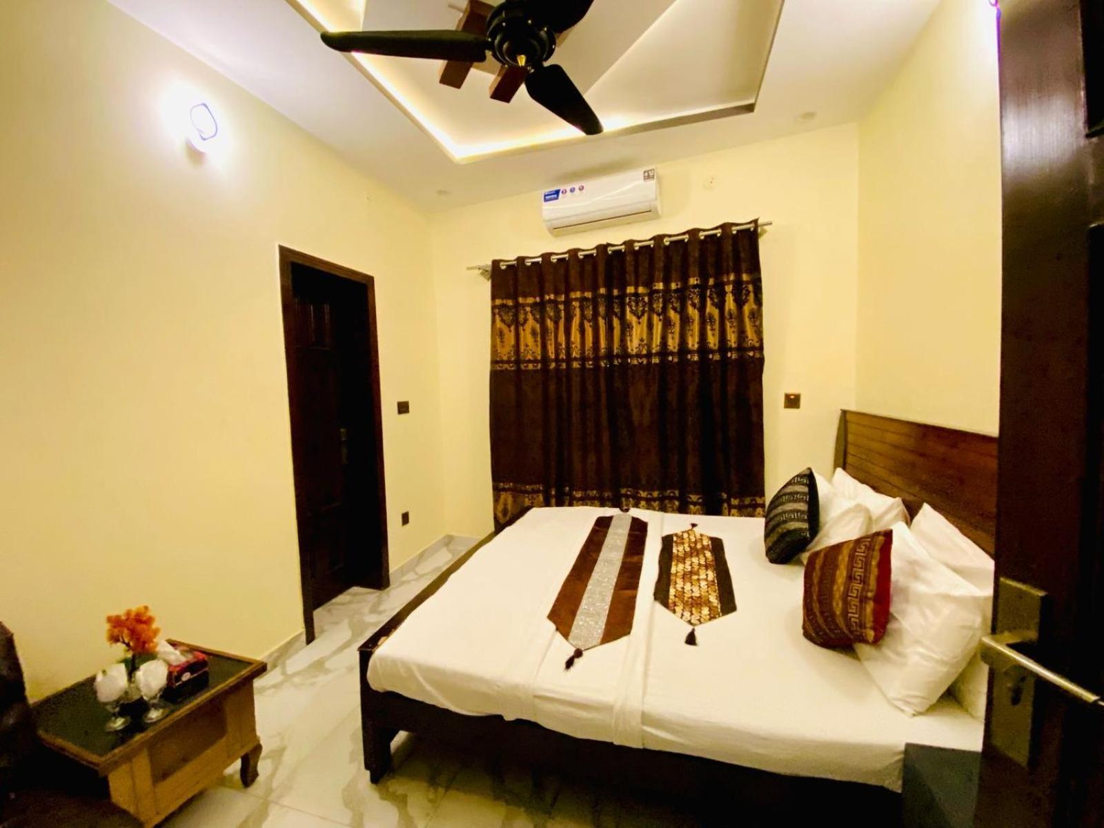 Moonlight Guest House Rawalpindi Dış mekan fotoğraf